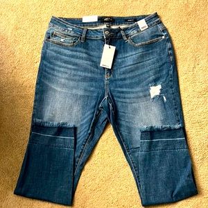 Judy Blue 18w high waist skinny fit destructed jeans.